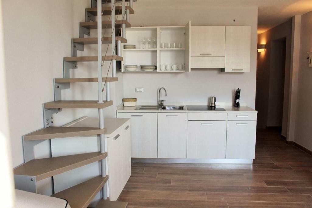 Residenza Del Capitano Luxury Apartments เลวานโต ภายนอก รูปภาพ